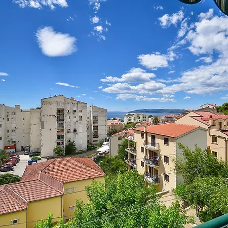 Vjeko Apartment *