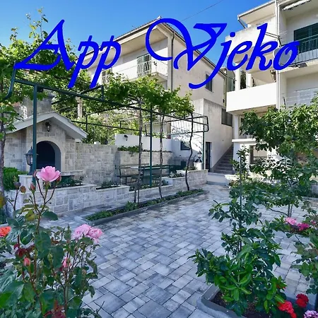Vjeko * Makarska