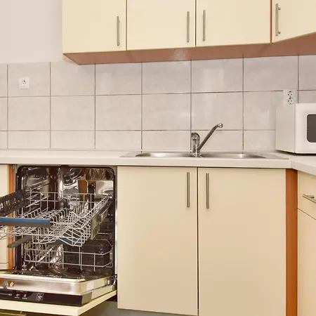 Vjeko Μακάρσκα